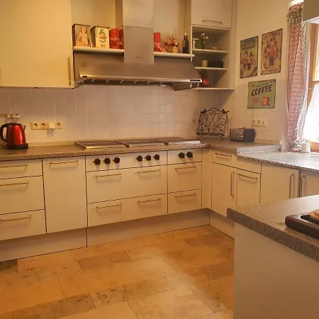 Uriges, Altes Haus In Bester Lage Holiday home Friedberg (Bavaria)