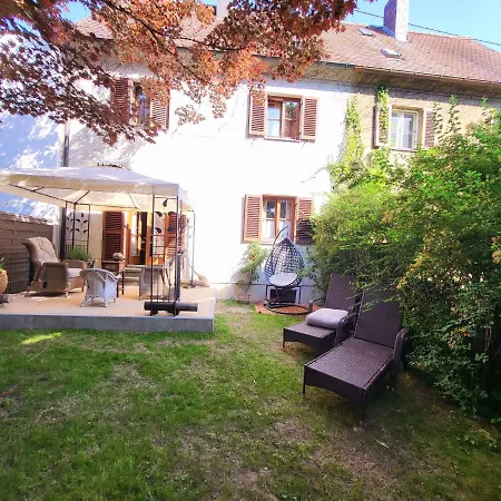 Uriges, Altes Haus In Bester Lage *